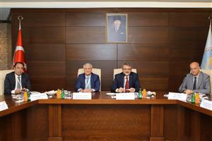 İhtisas Üniversitesi Rektörleri Bingöl’de Toplandı 