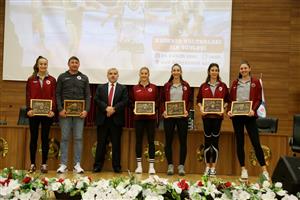 ASÜ’lüler Sordu, Kuzey’in Sultanları Yanıtladı