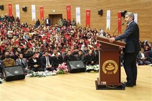 Dursun Ali Erzincanlı ASÜ’lülerle Buluştu 